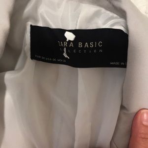 Zara Jackets & Coats - Zara basic blazer Zara Jackets & Coats - Zara basic blazer